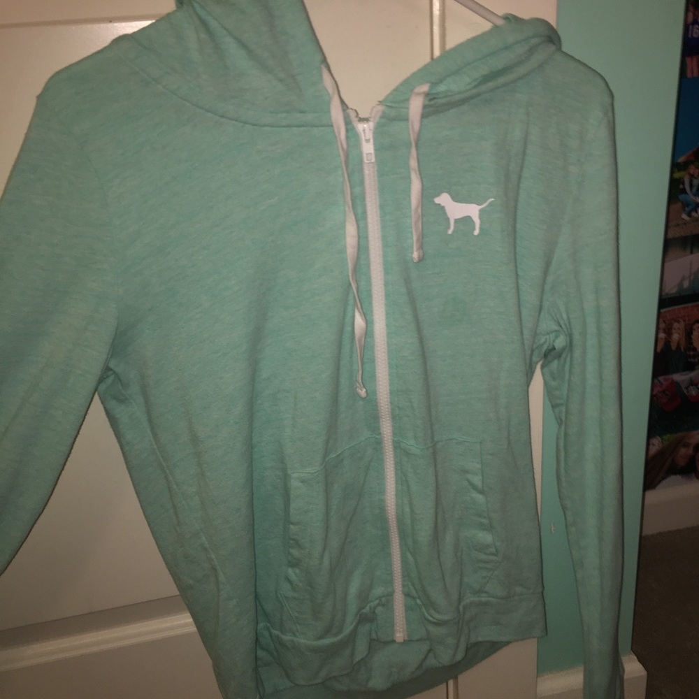 Light weight sweatshirt from pink